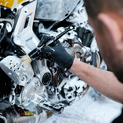 VALET PRO CEPILLO DE LLANTAS Y DETALLE